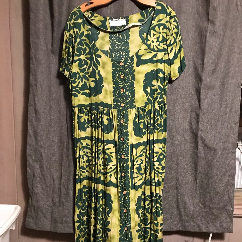 Manuhealii Dress